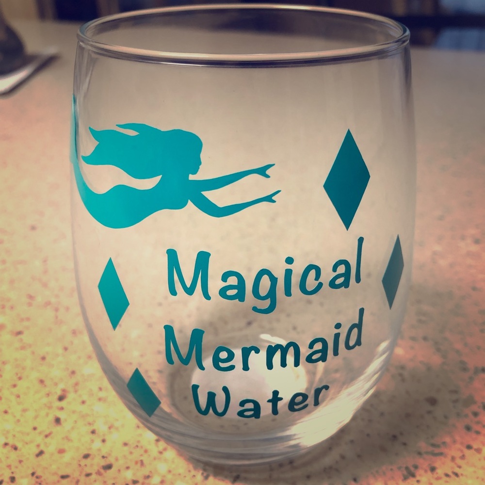 Magical Mermaid Water wine glass